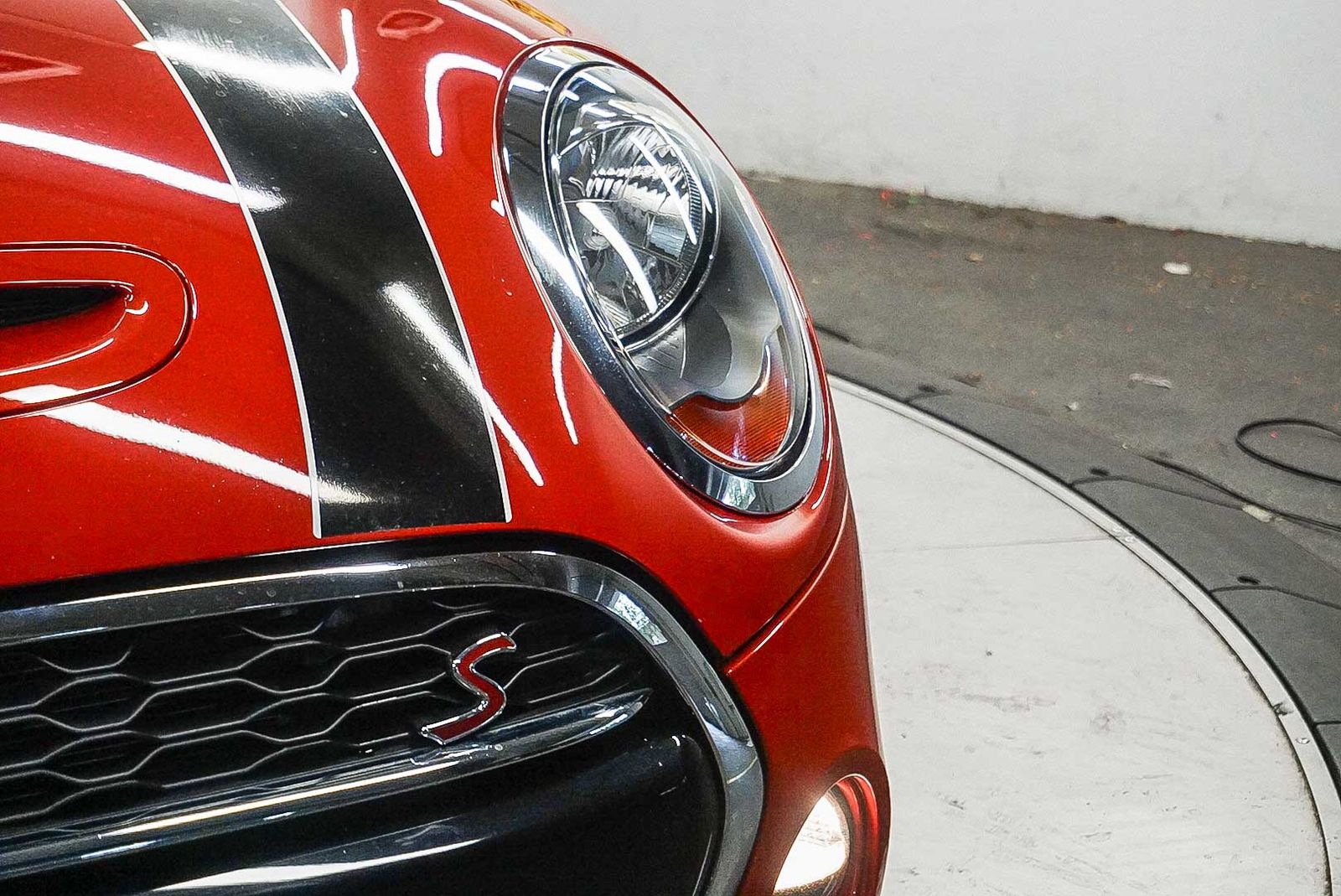 Thumbnail: 2016 MINI Cooper Hardtop - 7