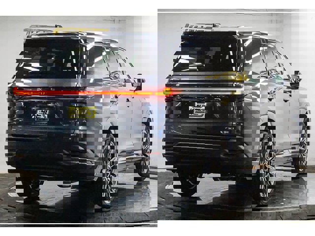 2026 Lexus TX 350 Luxury photo 4