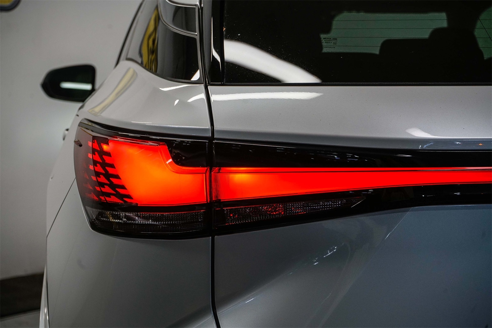 Thumbnail: 2023 Lexus RX - 9