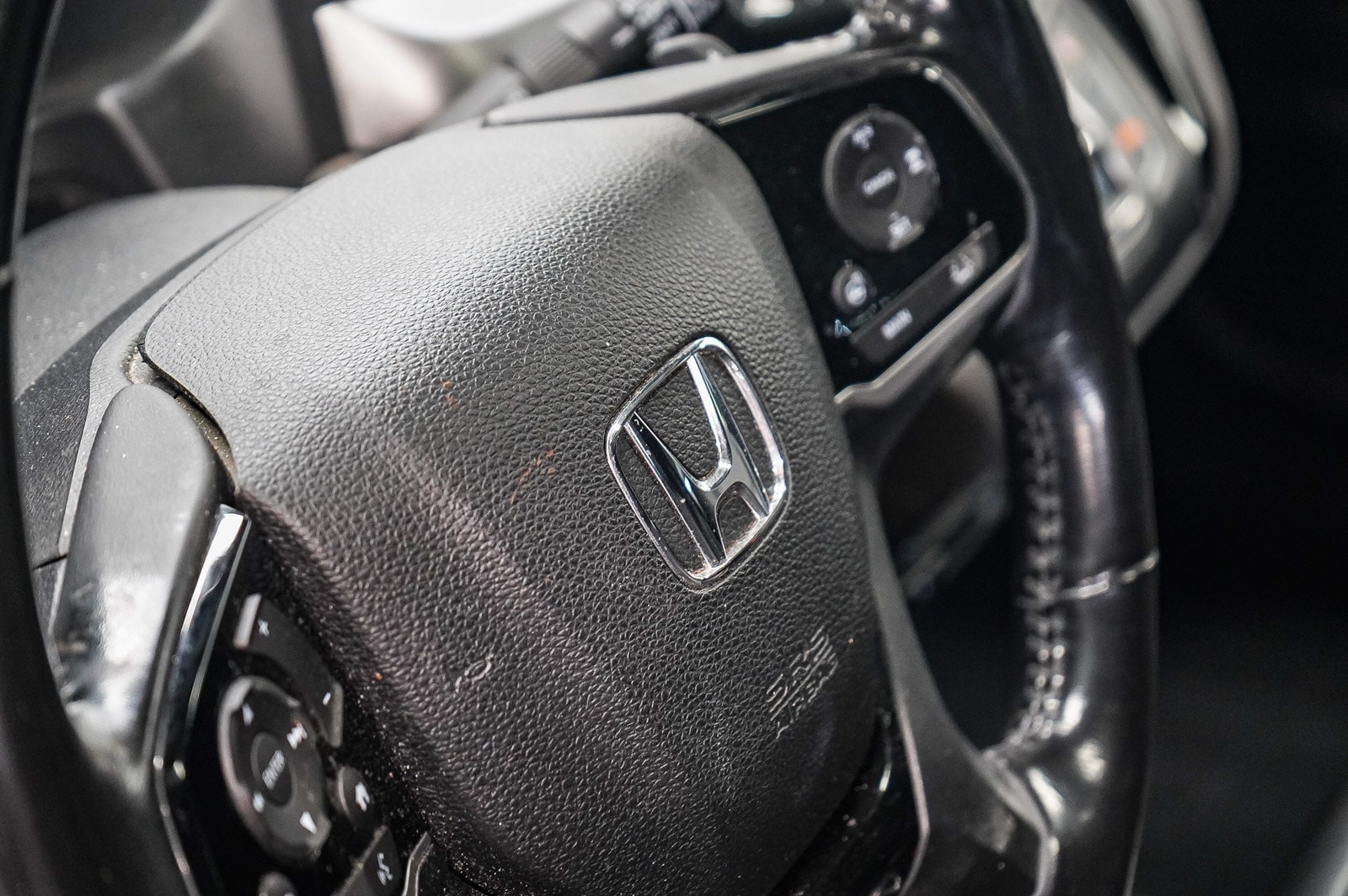 Thumbnail: 2018 Honda Odyssey - 21