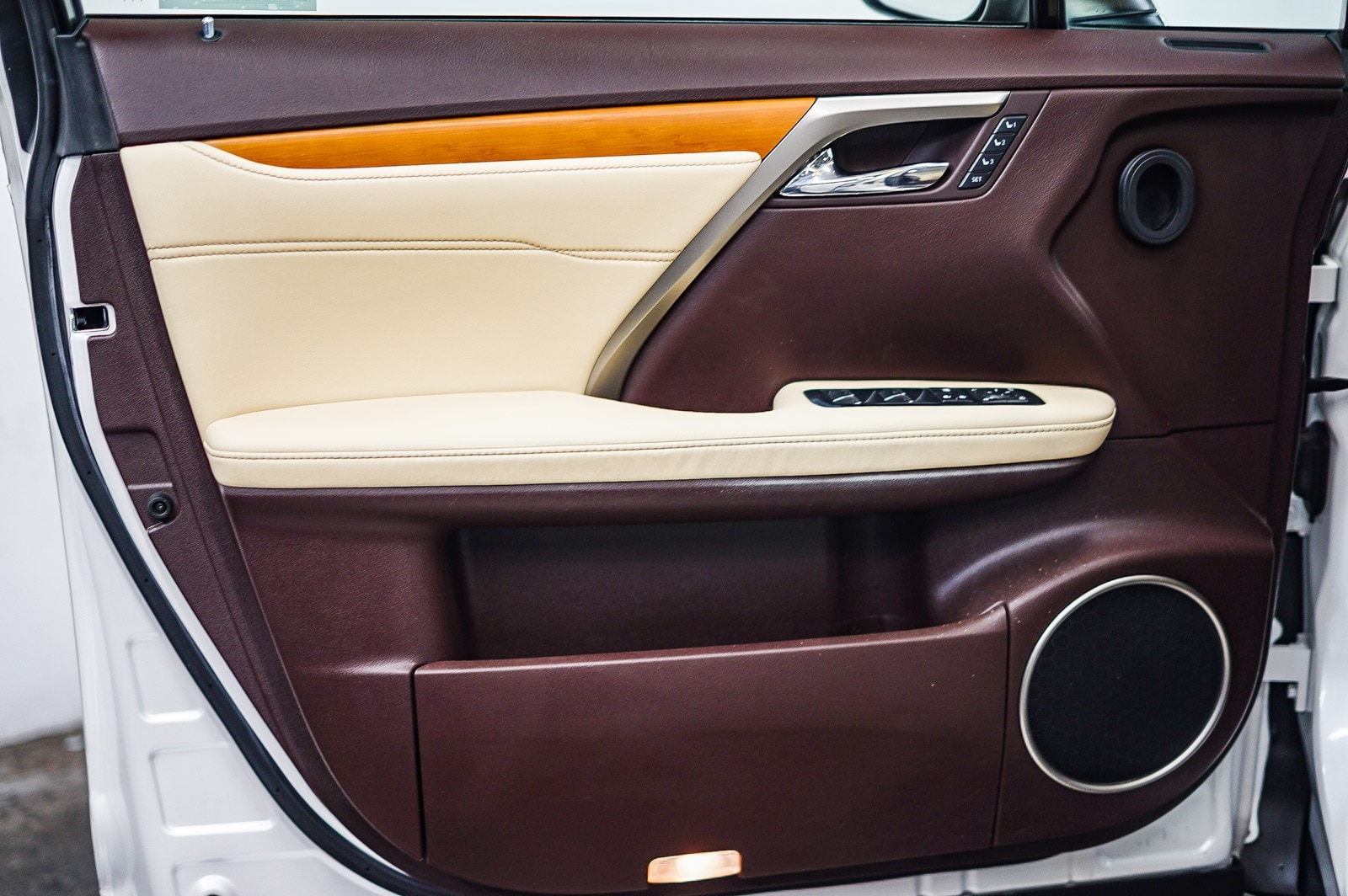 Thumbnail: 2017 Lexus RX - 22