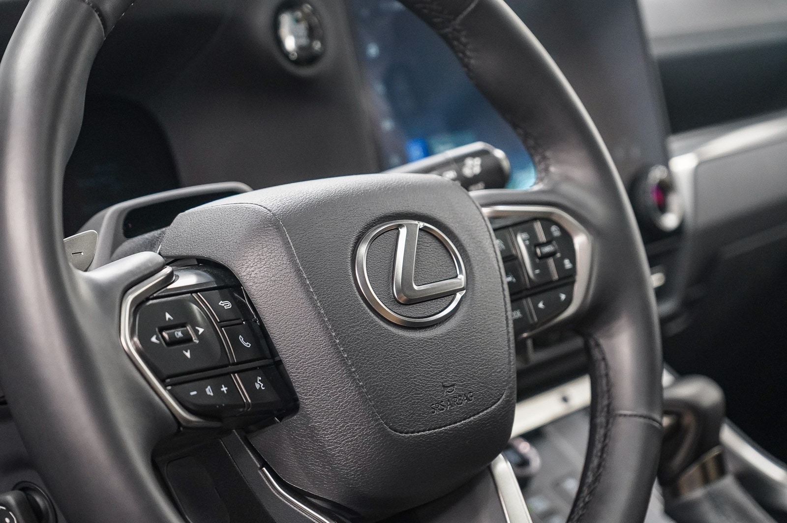 Thumbnail: 2025 Lexus GX - 21