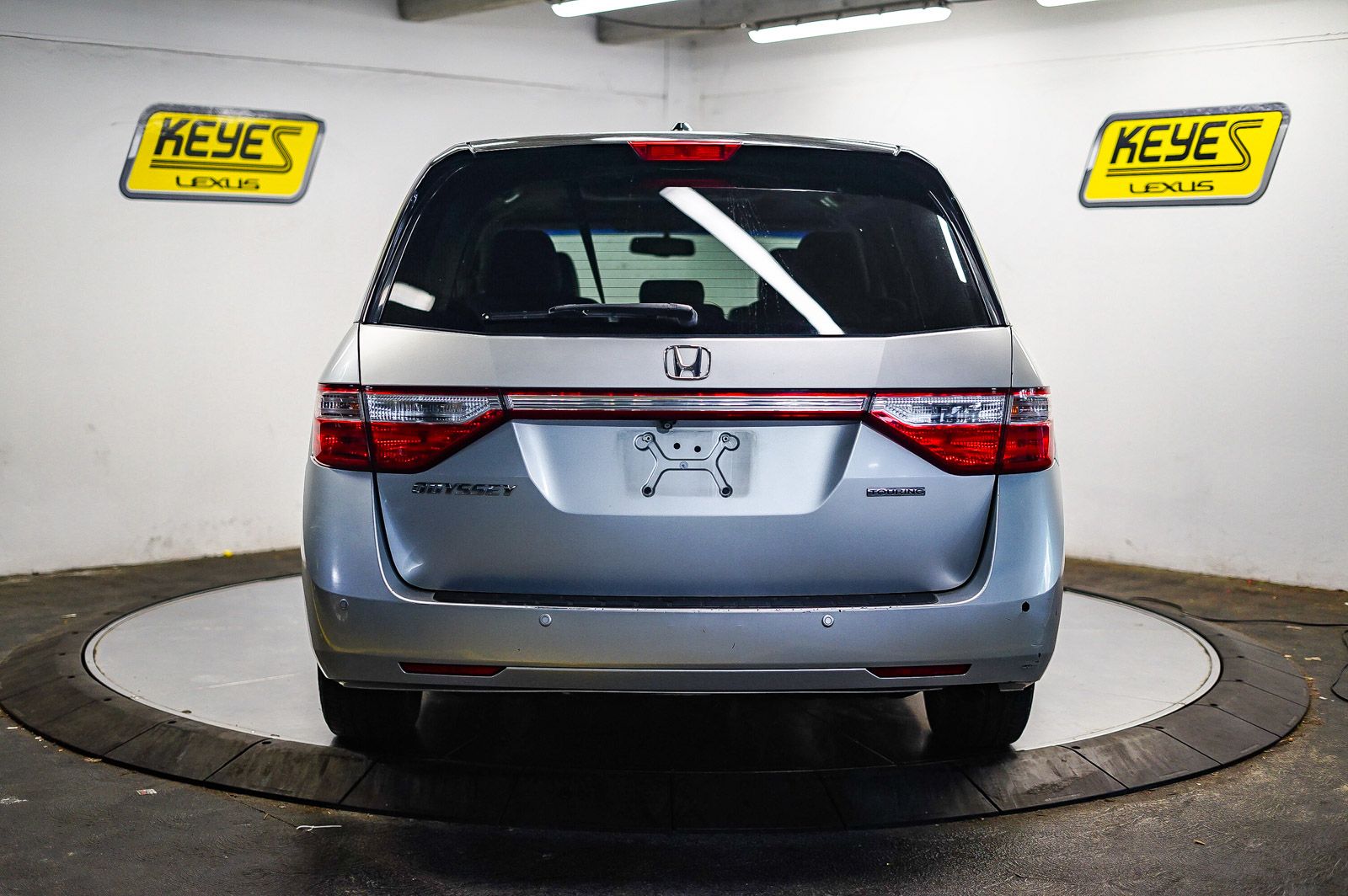 Thumbnail: 2012 Honda Odyssey - 3