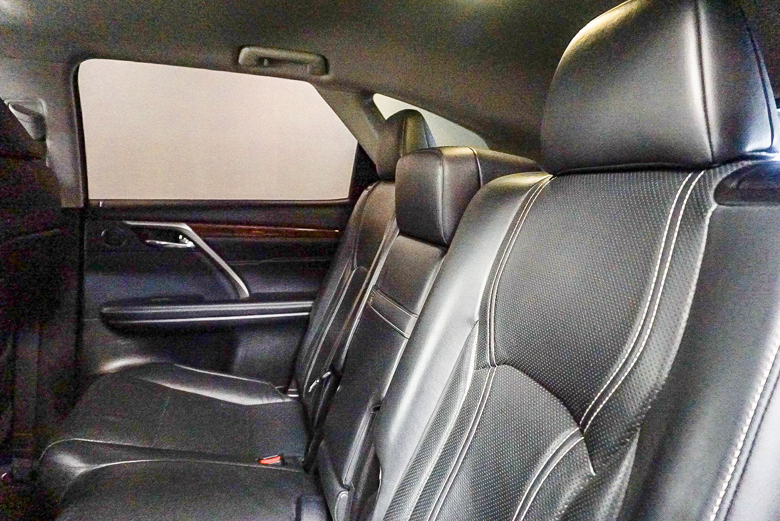 Thumbnail: 2018 Lexus RX - 19