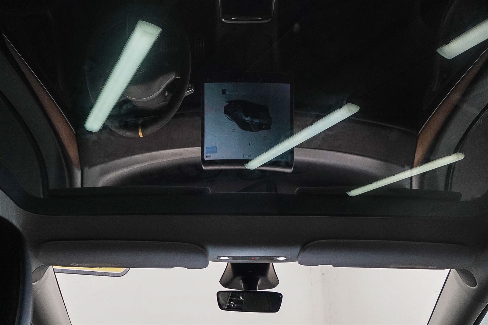 Thumbnail: 2023 Tesla Model Y - 17