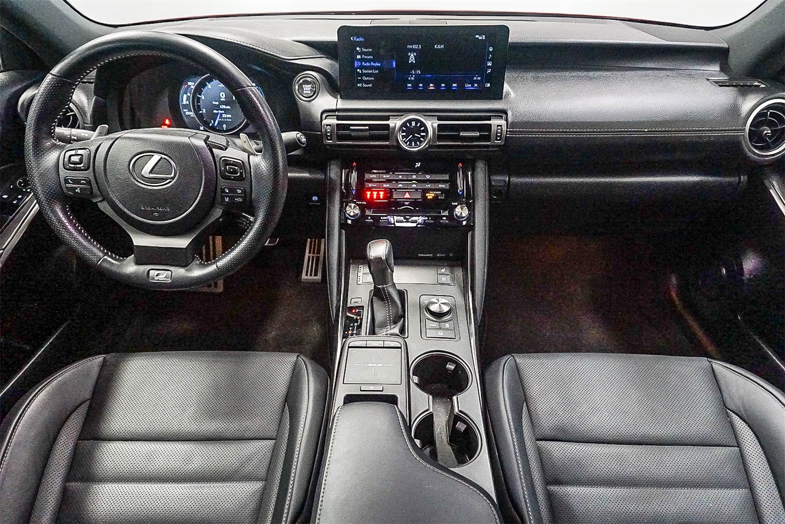 Thumbnail: 2021 Lexus IS - 14