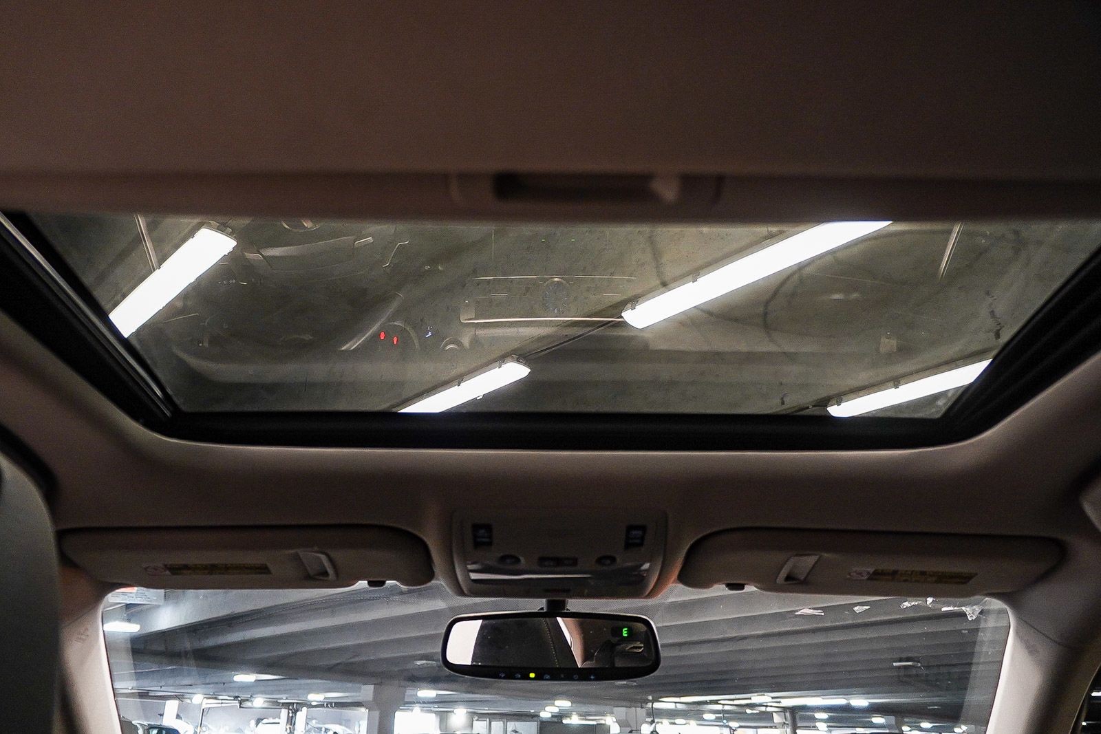 Thumbnail: 2014 Lexus IS - 15