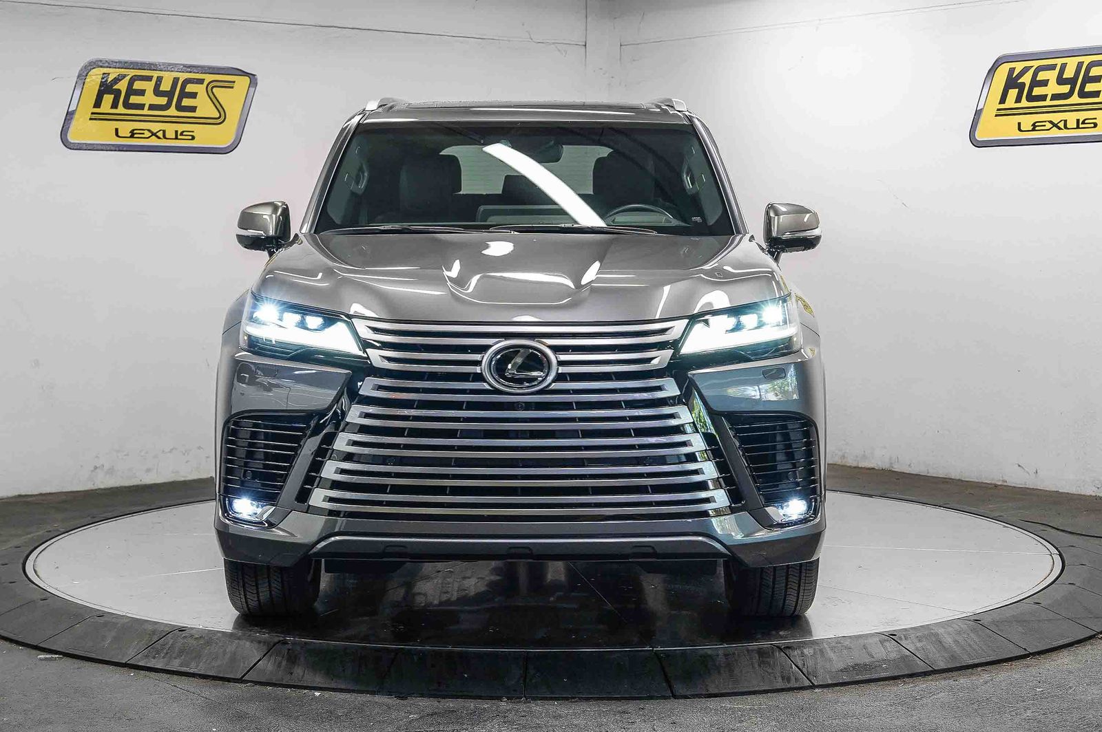 Thumbnail: 2024 Lexus ES - 5