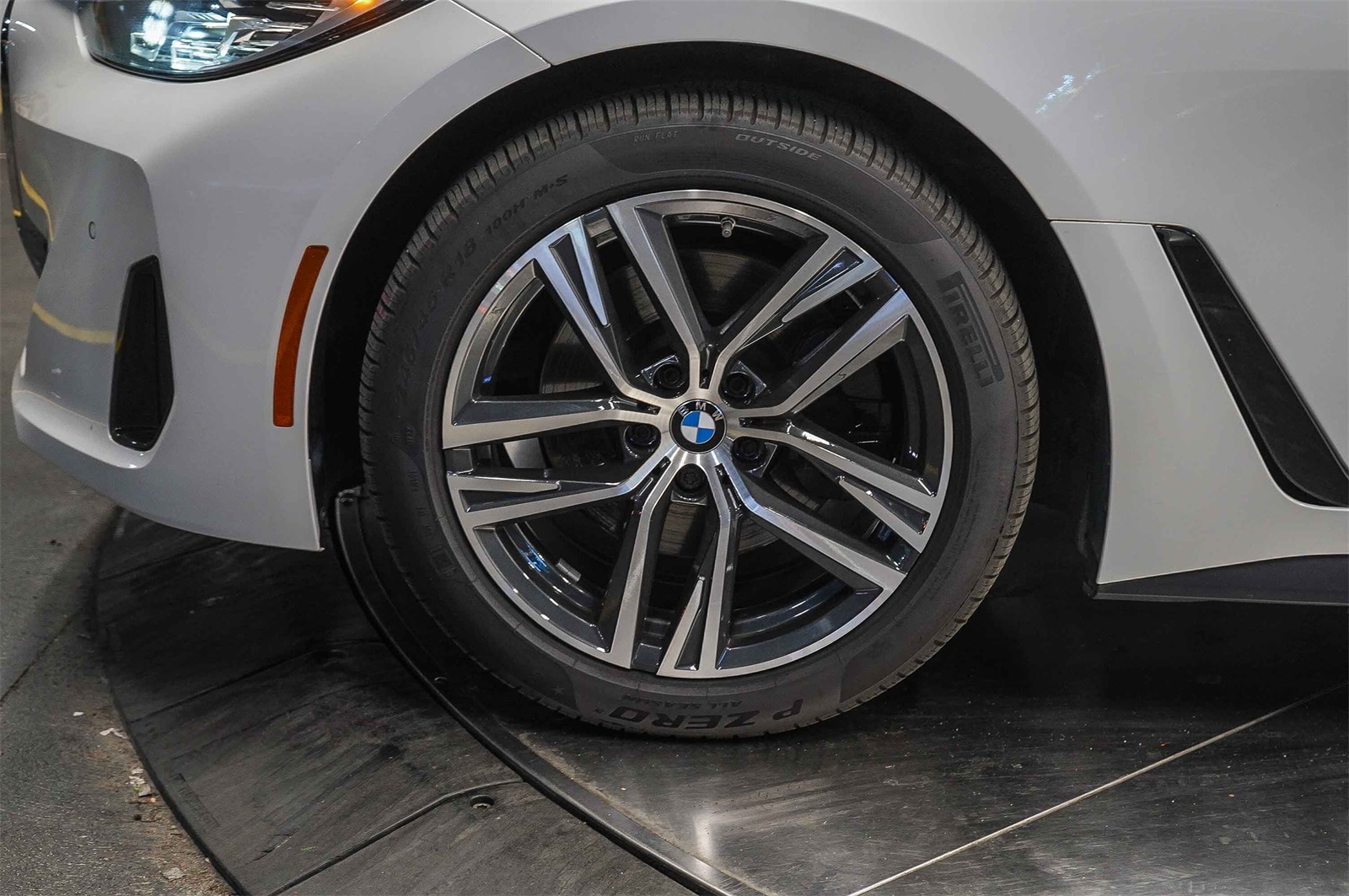 Thumbnail: 2023 BMW 4 Series - 9