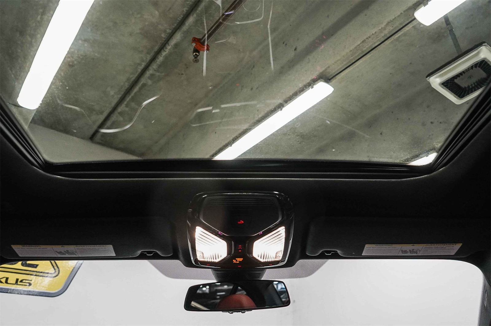 Thumbnail: 2023 BMW 3 Series - 16