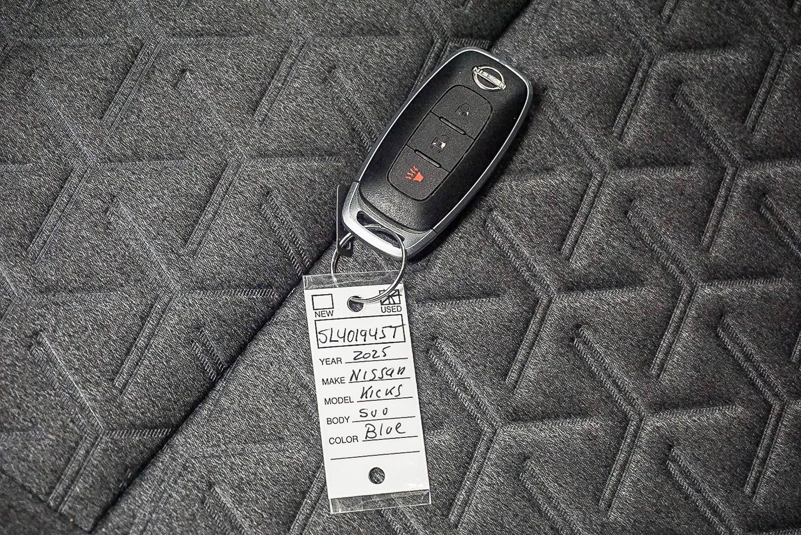 Thumbnail: 2025 Nissan Kicks - 21