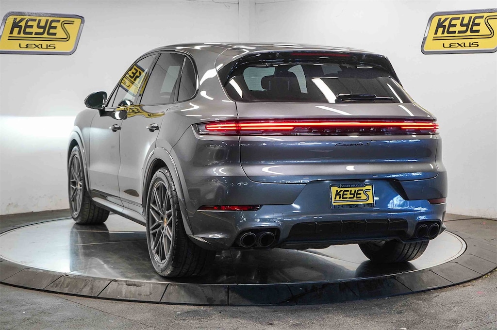 Used 2024 Porsche Cayenne S SUV