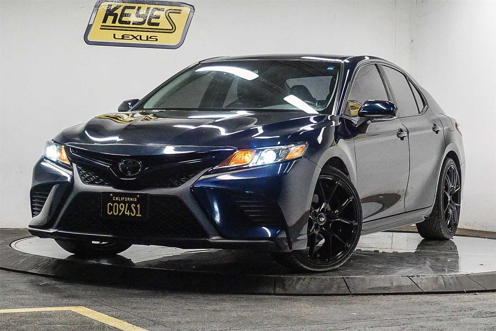 Thumbnail: 2019 Toyota Camry - 1