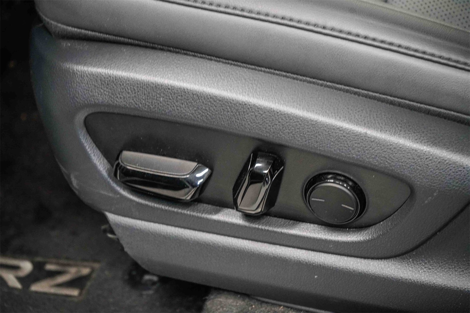 Thumbnail: 2025 Lexus RZ - 19