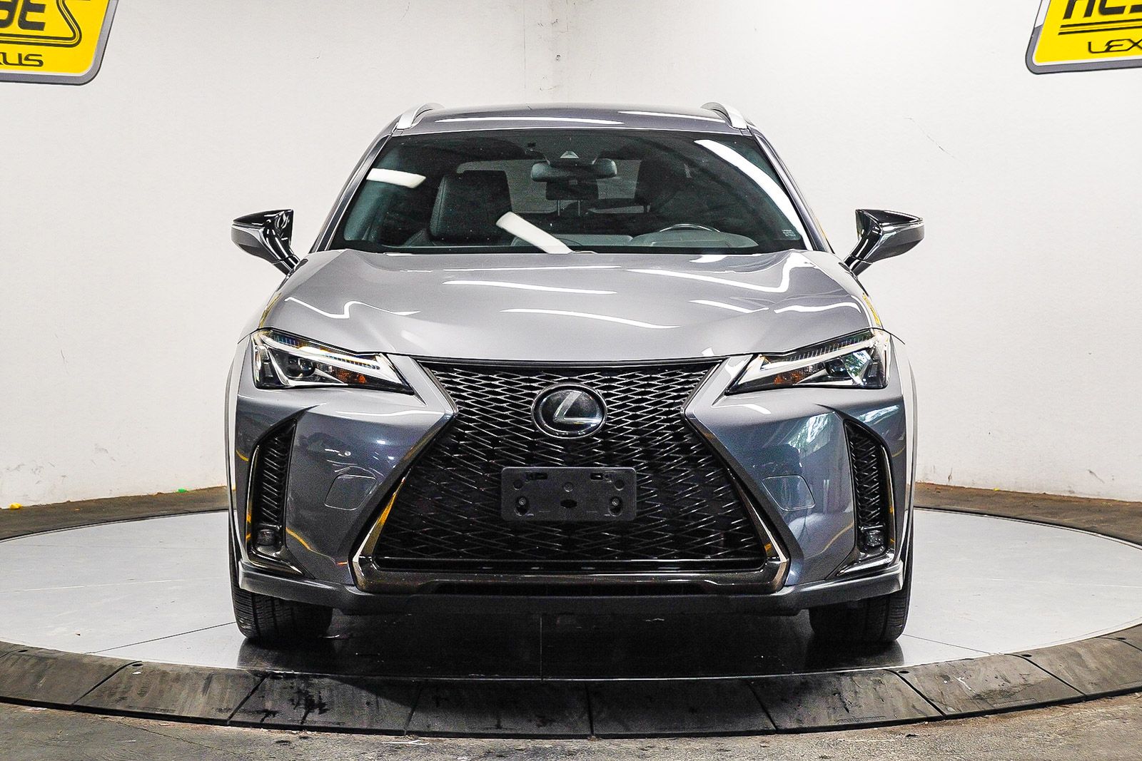 Thumbnail: 2020 Lexus UX - 5