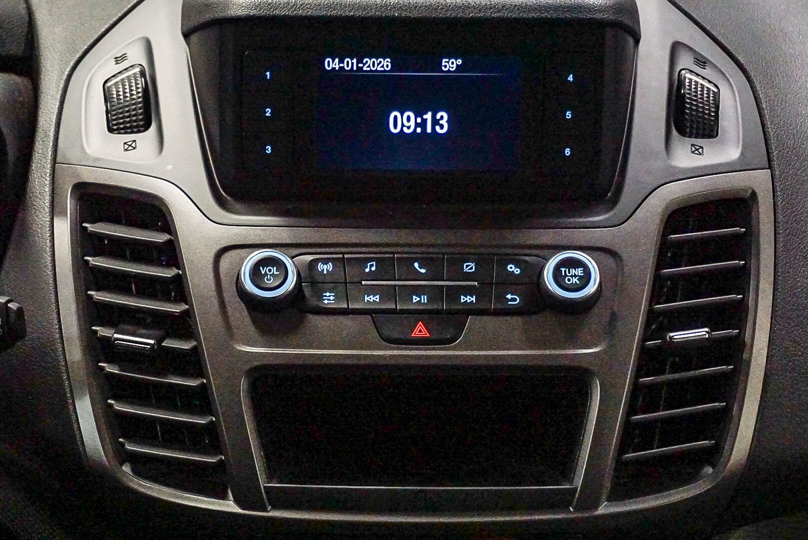 Thumbnail: 2022 Ford Transit Series - 15