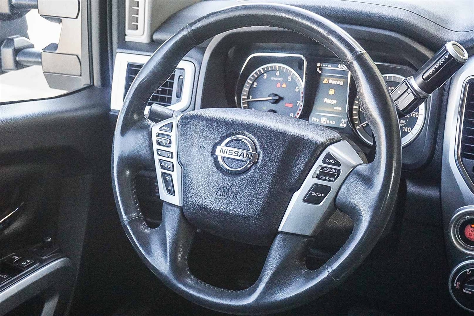 Thumbnail: 2018 Nissan Titan - 16