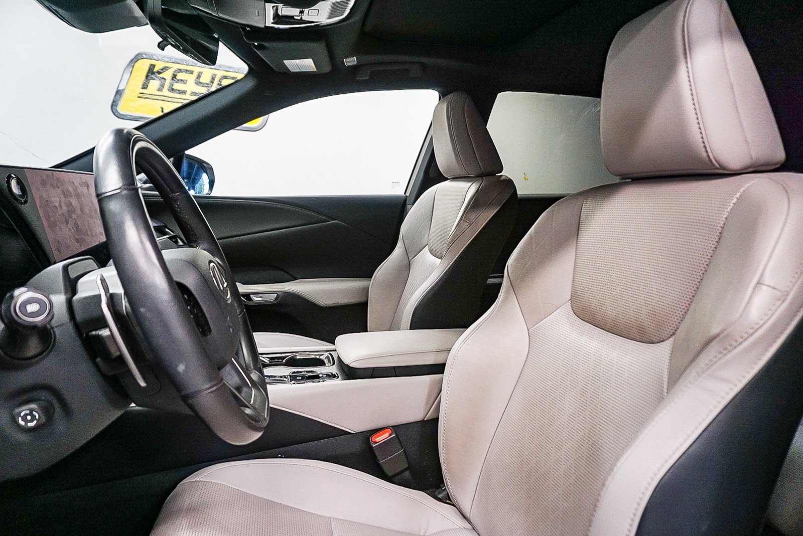 Thumbnail: 2023 Lexus RX - 18