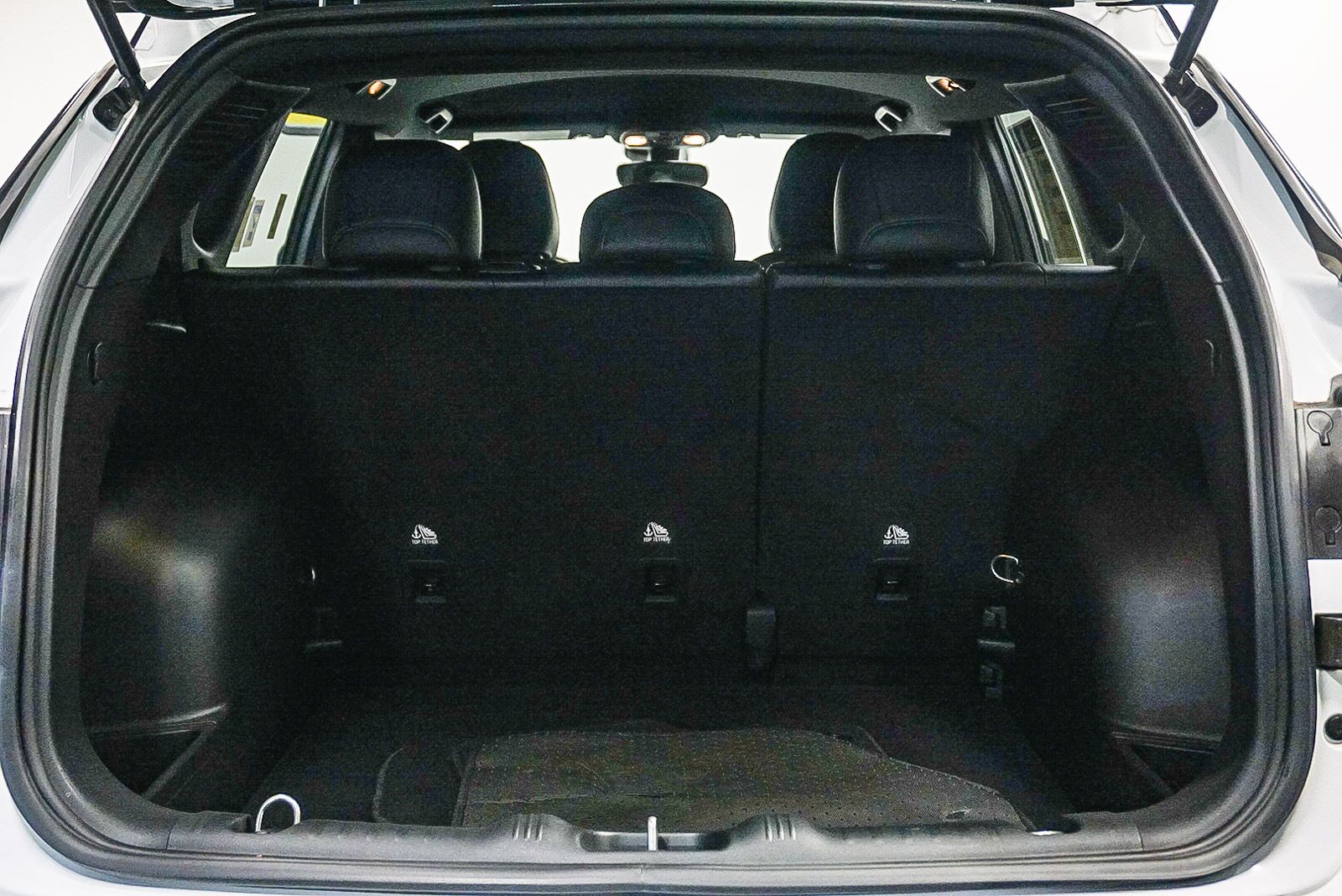 Thumbnail: 2023 Jeep Compass - 24