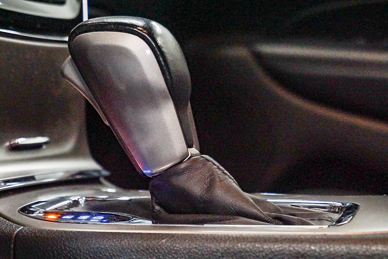 Thumbnail: 2020 Jeep Grand Cherokee - 20