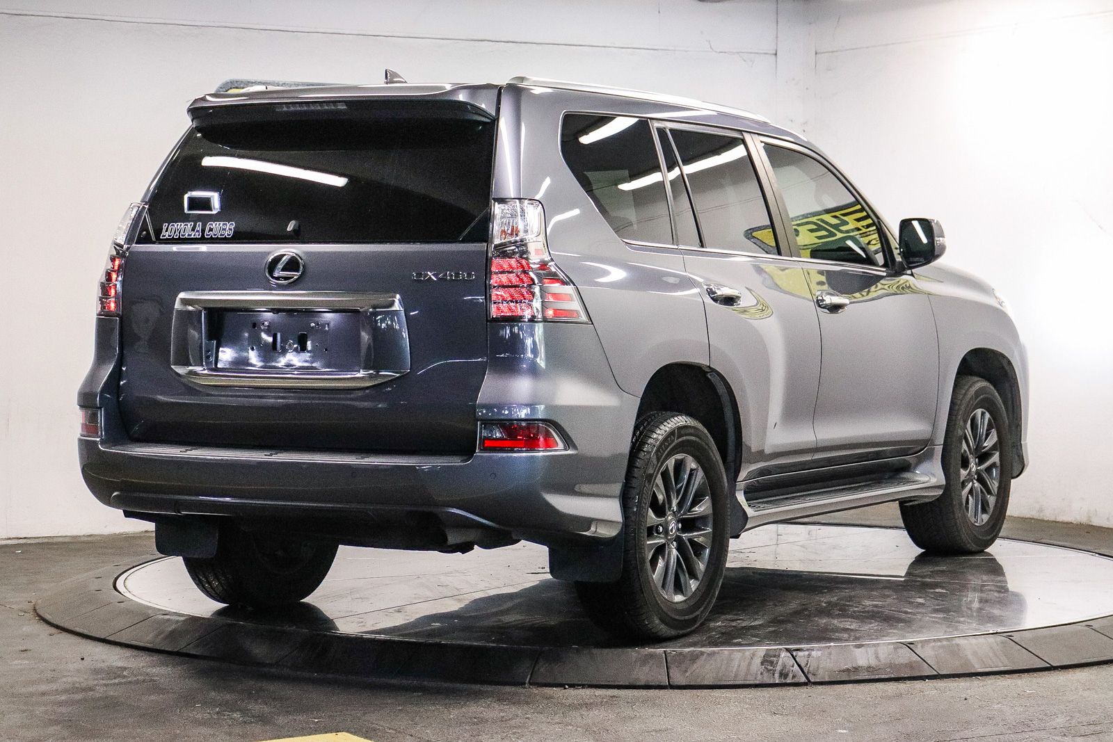 Thumbnail: 2021 Lexus GX - 3