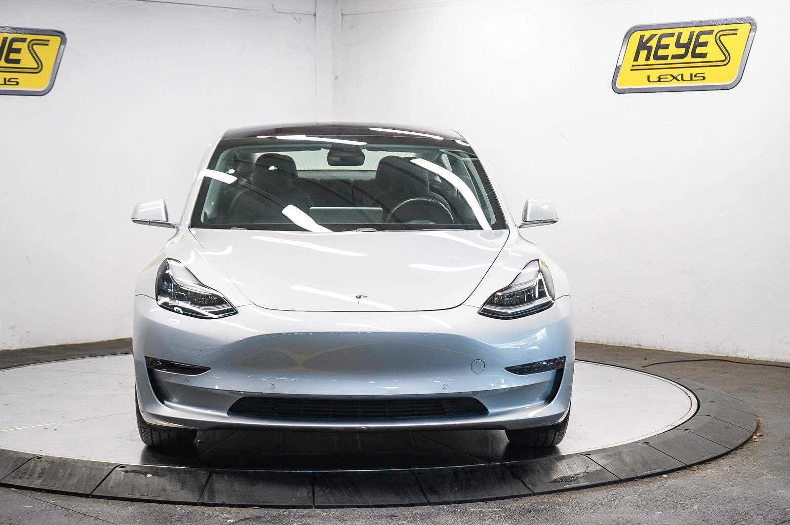 Thumbnail: 2018 Tesla Model 3 - 6
