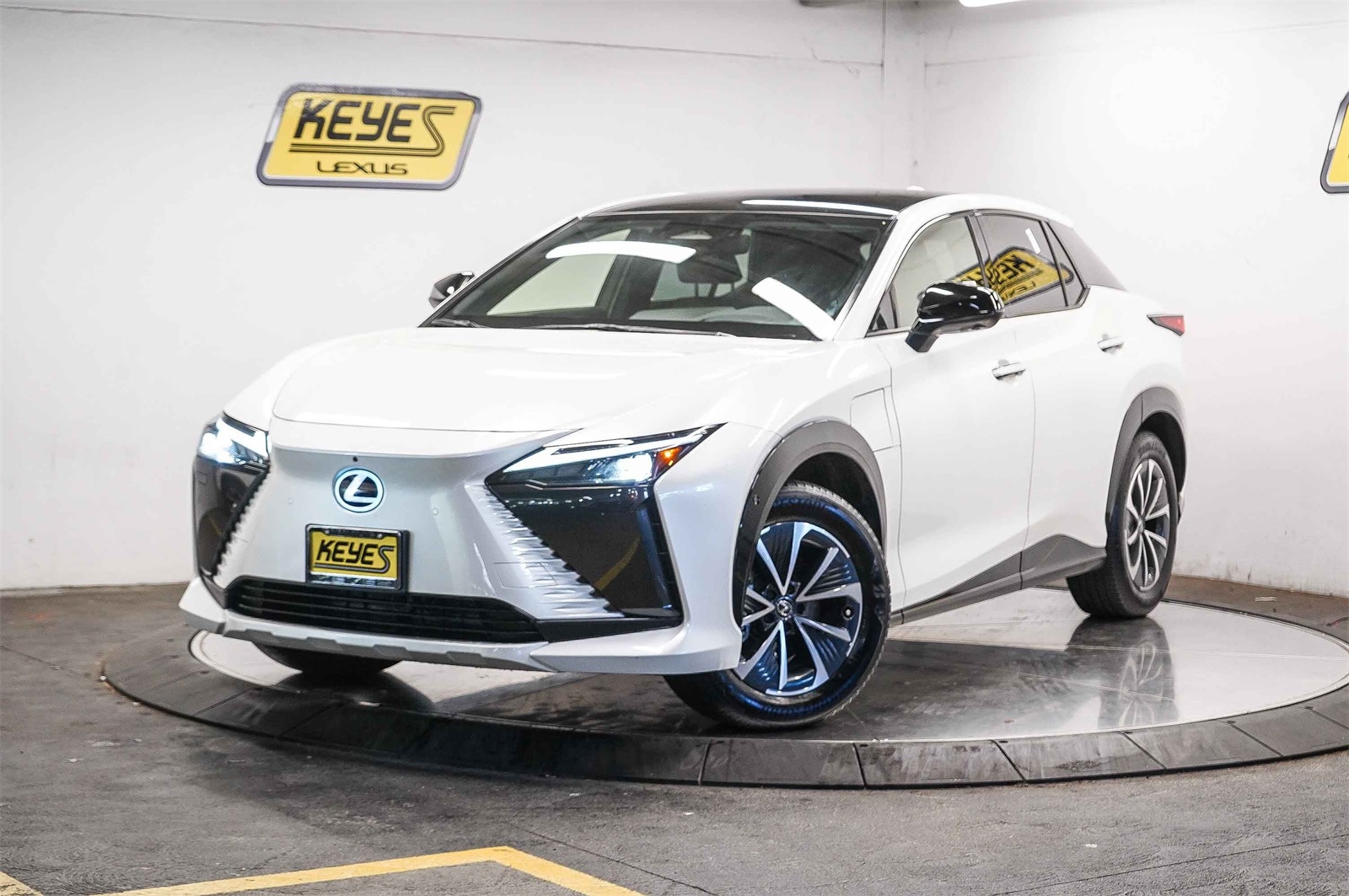 2024 Lexus RZ 450e -
                  Van Nuys, CA
