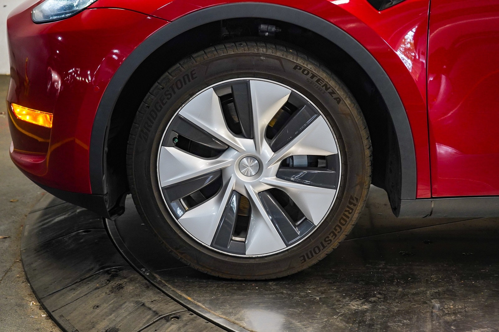 Thumbnail: 2022 Tesla Model Y - 9