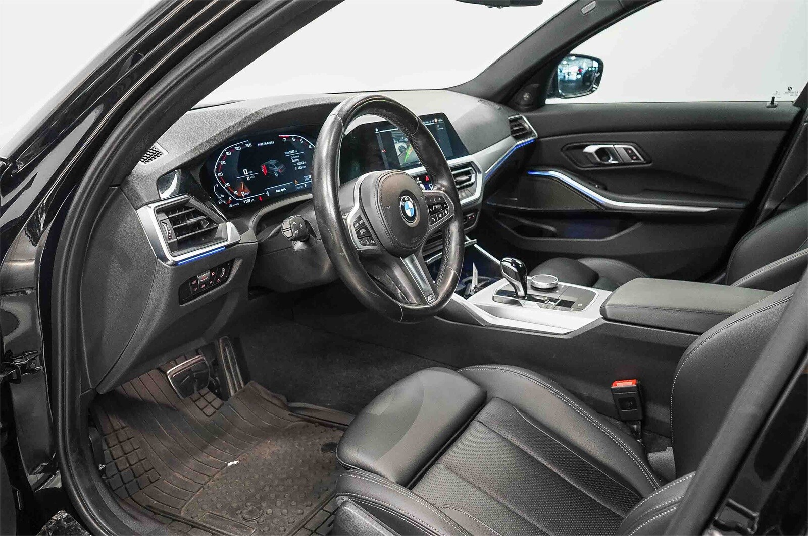 Thumbnail: 2022 BMW 3 Series - 18