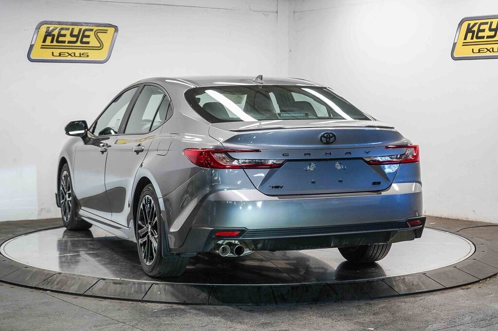 Used 2025 Toyota Camry SE Sedan