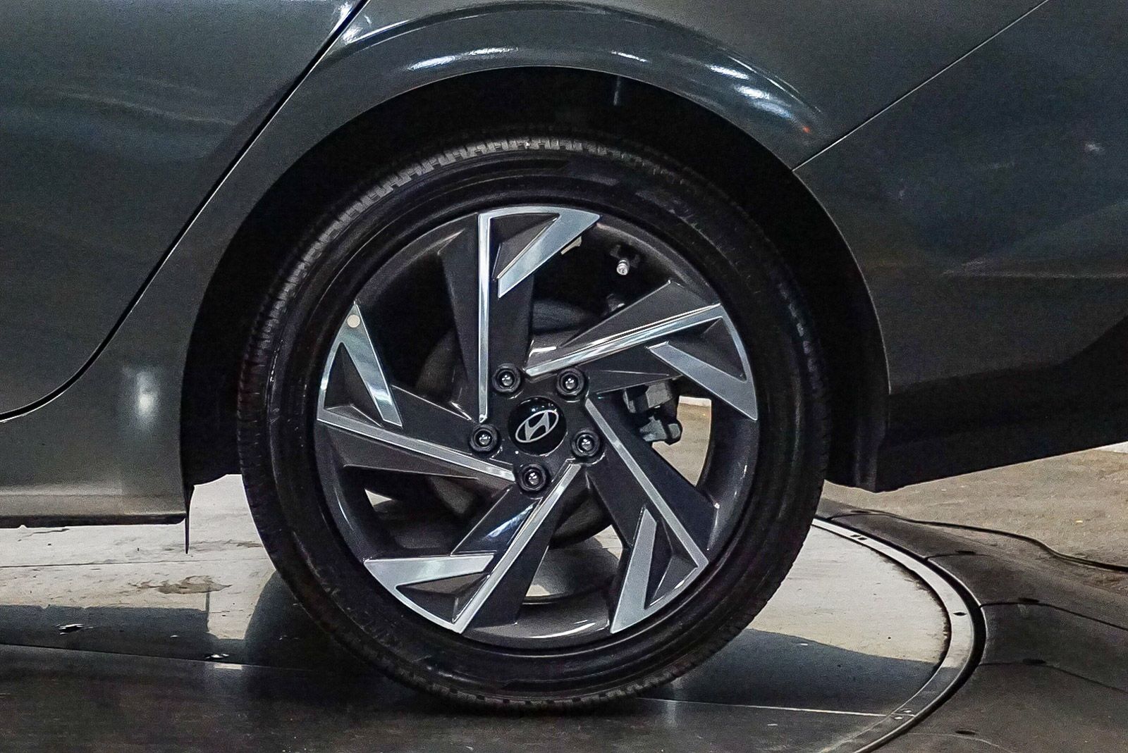 Thumbnail: 2025 Hyundai Elantra - 9