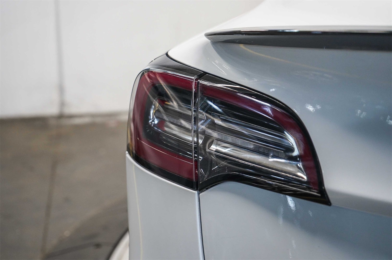 Thumbnail: 2019 Tesla Model 3 - 11