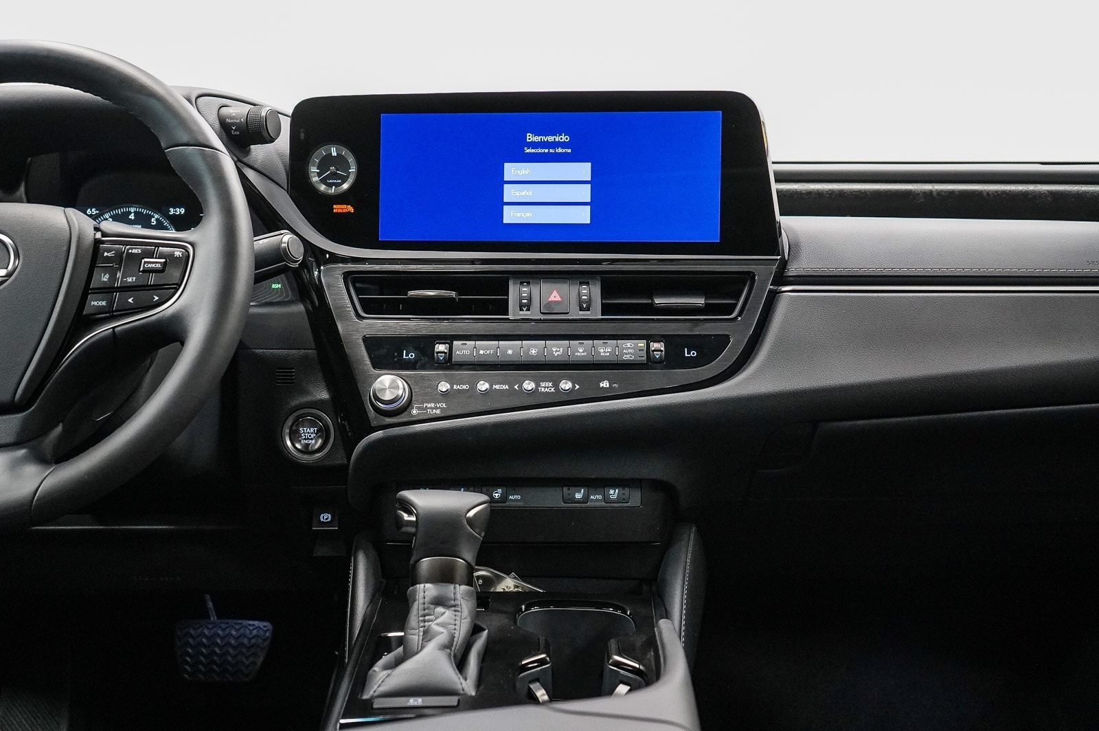 Thumbnail: 2025 Lexus ES - 13