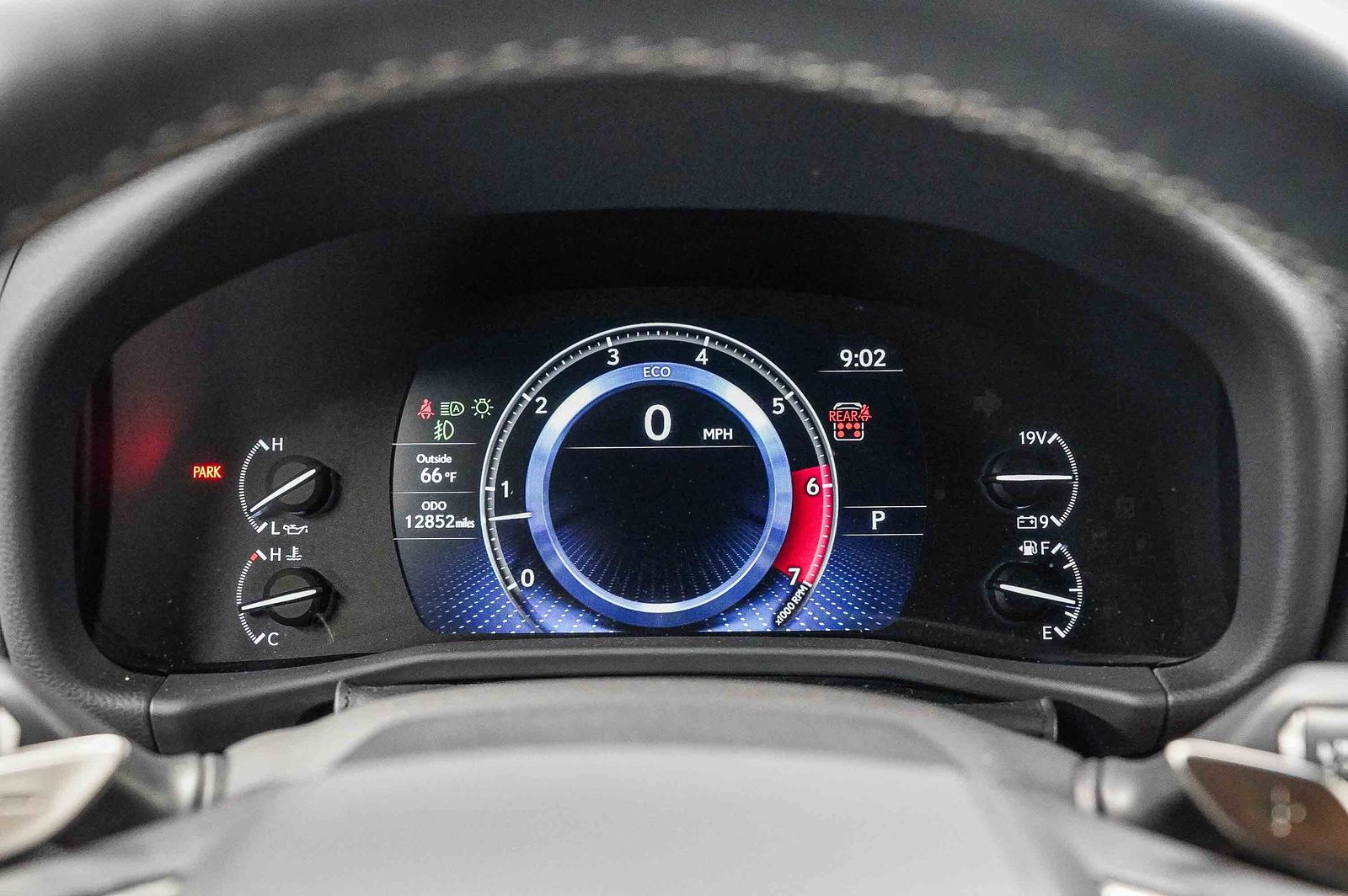 Thumbnail: 2024 Lexus ES - 24