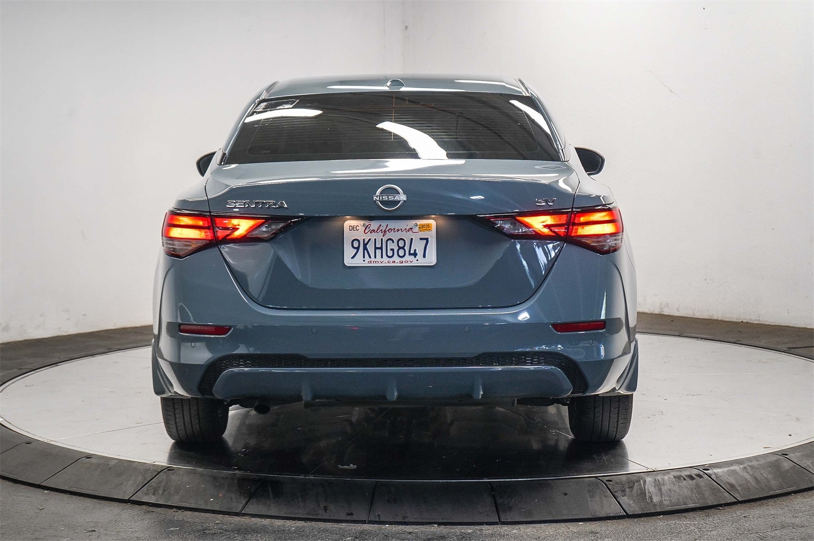 Thumbnail: 2024 Nissan Sentra - 3