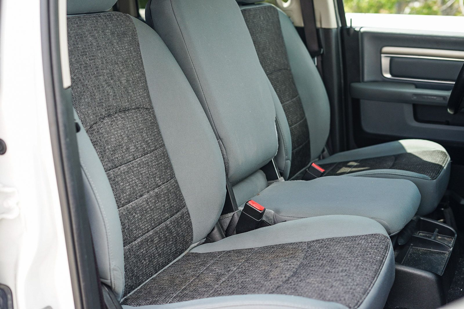 Thumbnail: 2019 RAM 1500 Classic - 16