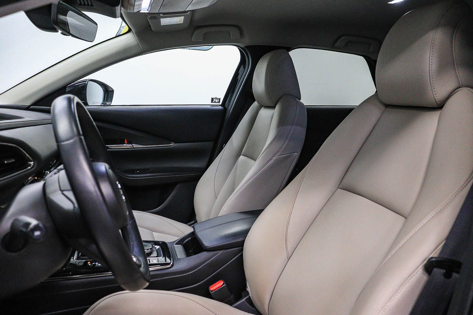 Thumbnail: 2023 Mazda CX-30 - 17