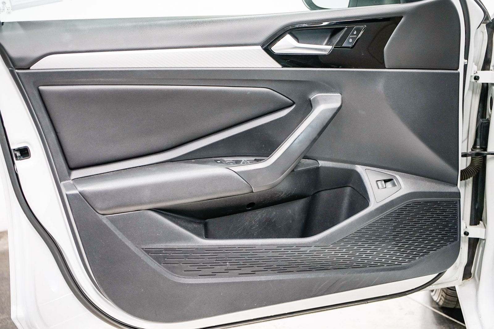 Thumbnail: 2019 Volkswagen Jetta - 19