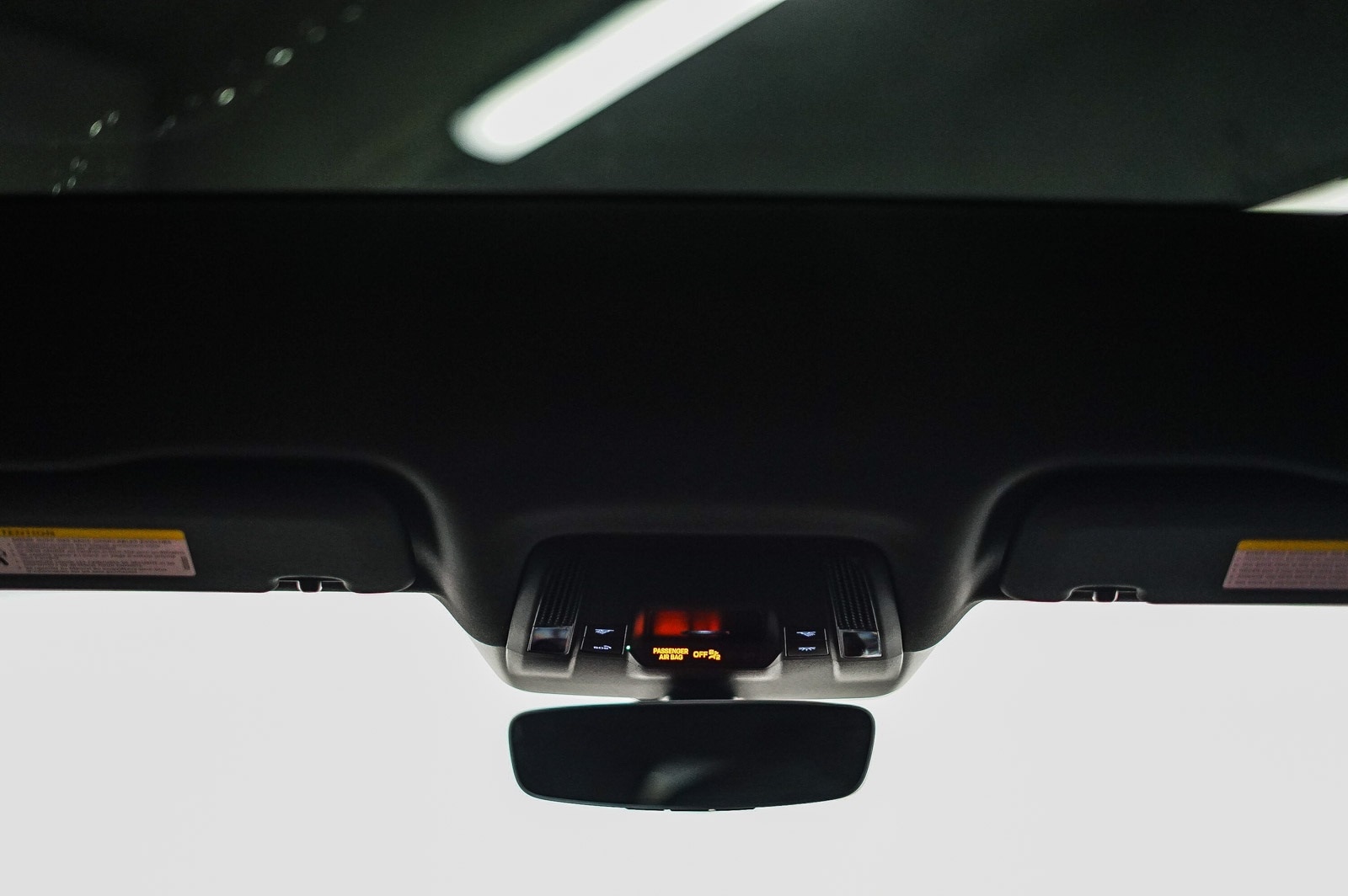 Thumbnail: 2025 Porsche Taycan - 12