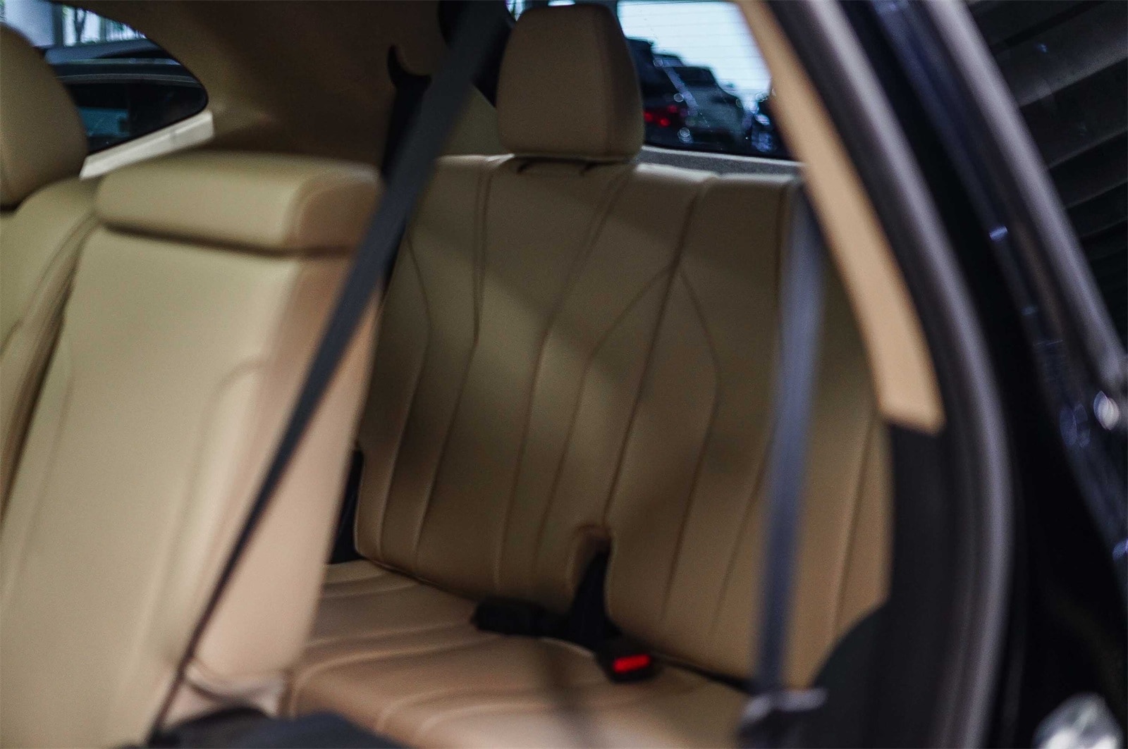 Thumbnail: 2023 Acura MDX - 20