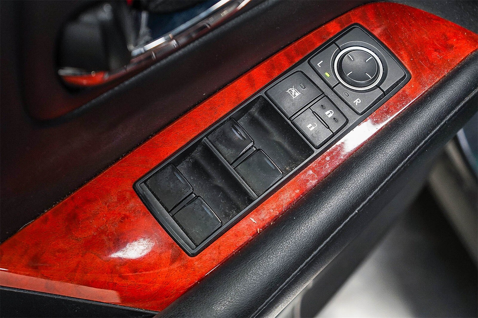 Thumbnail: 2011 Lexus RX - 20