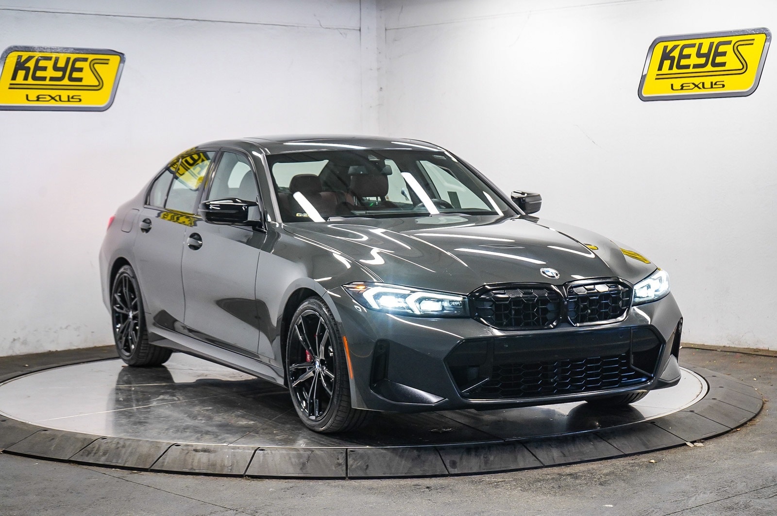 Thumbnail: 2023 BMW 3 Series - 5