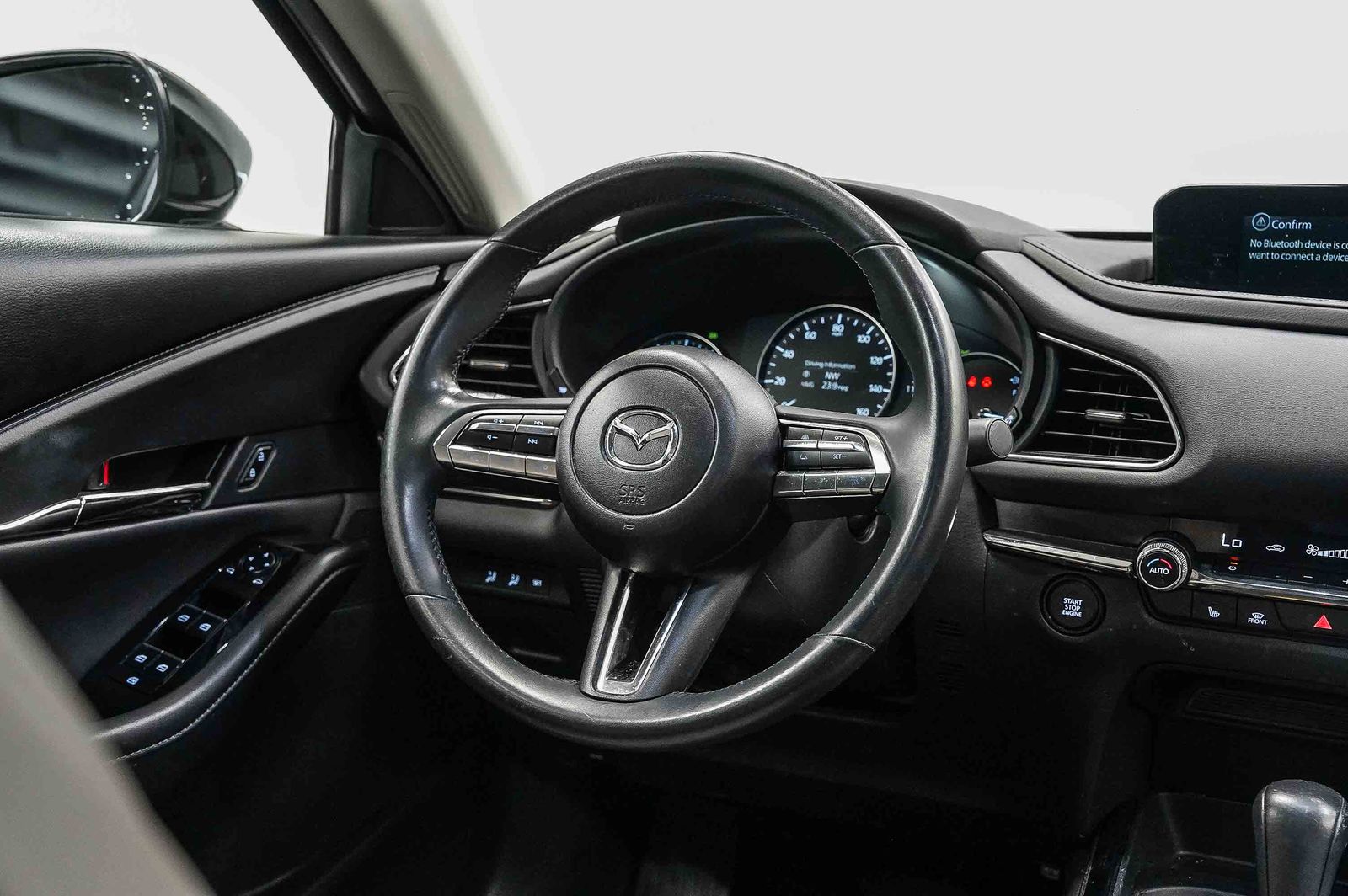 Thumbnail: 2023 Mazda CX-30 - 14