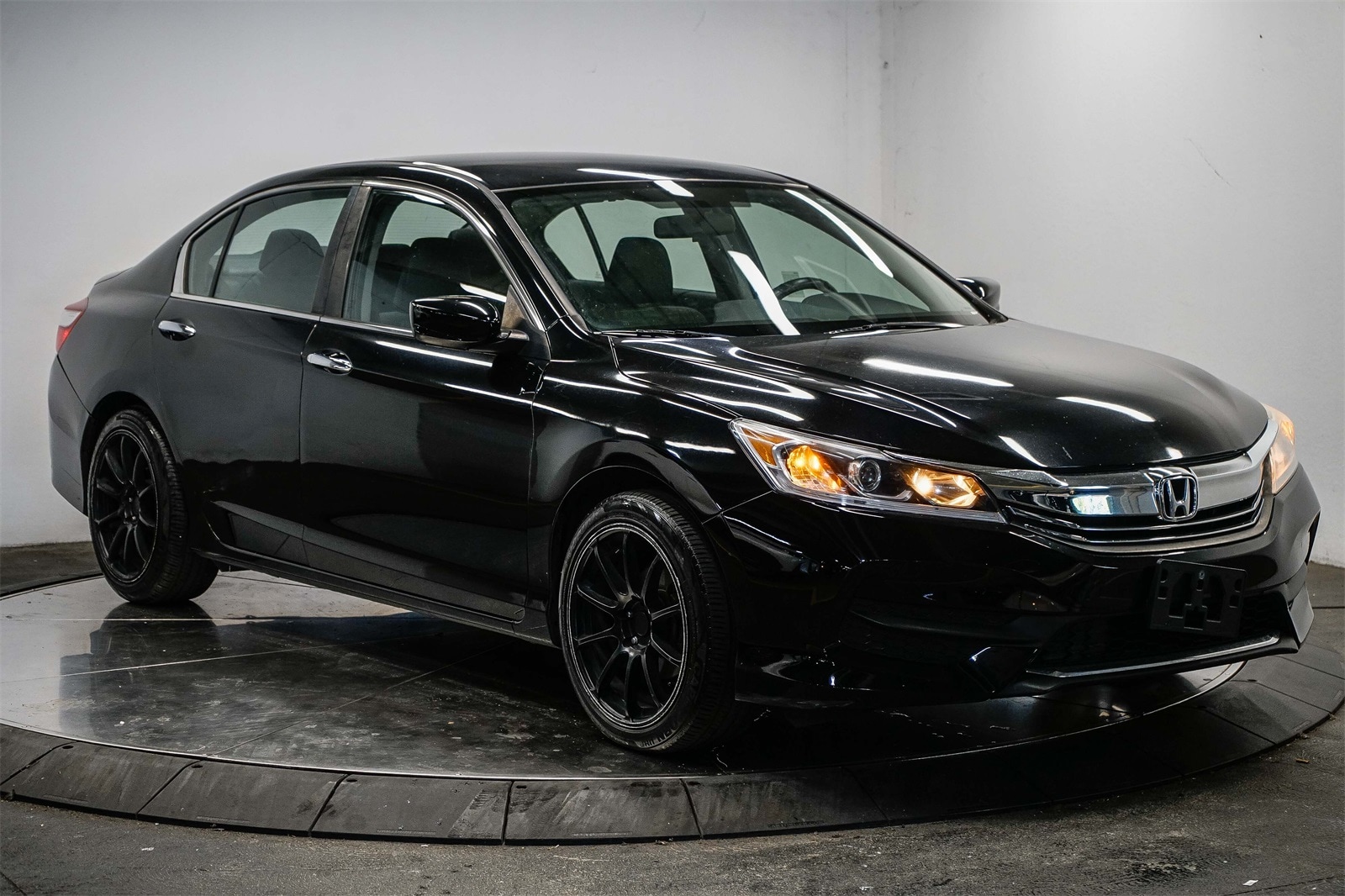 Thumbnail: 2017 Honda Accord - 5