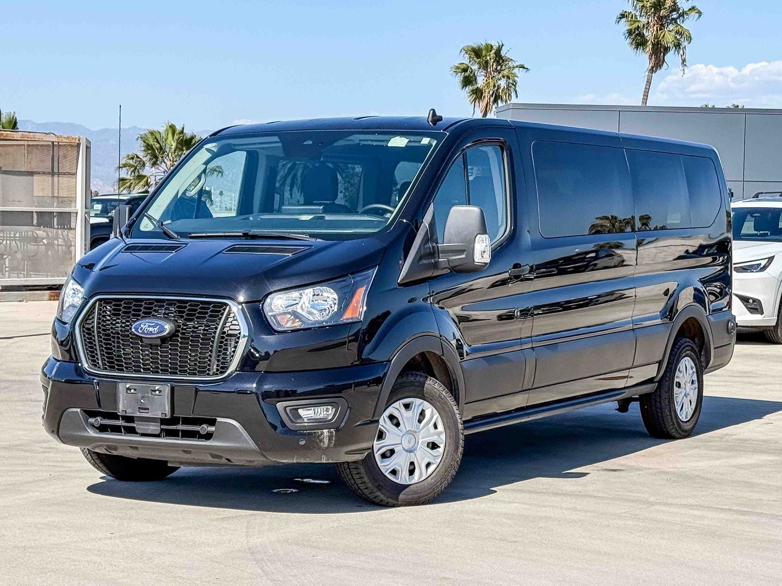 2024 Ford Transit Series Passenger XLT -
                  Van Nuys, CA