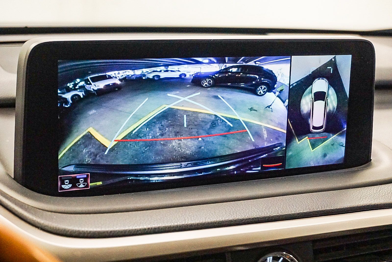 Thumbnail: 2020 Lexus RX - 25