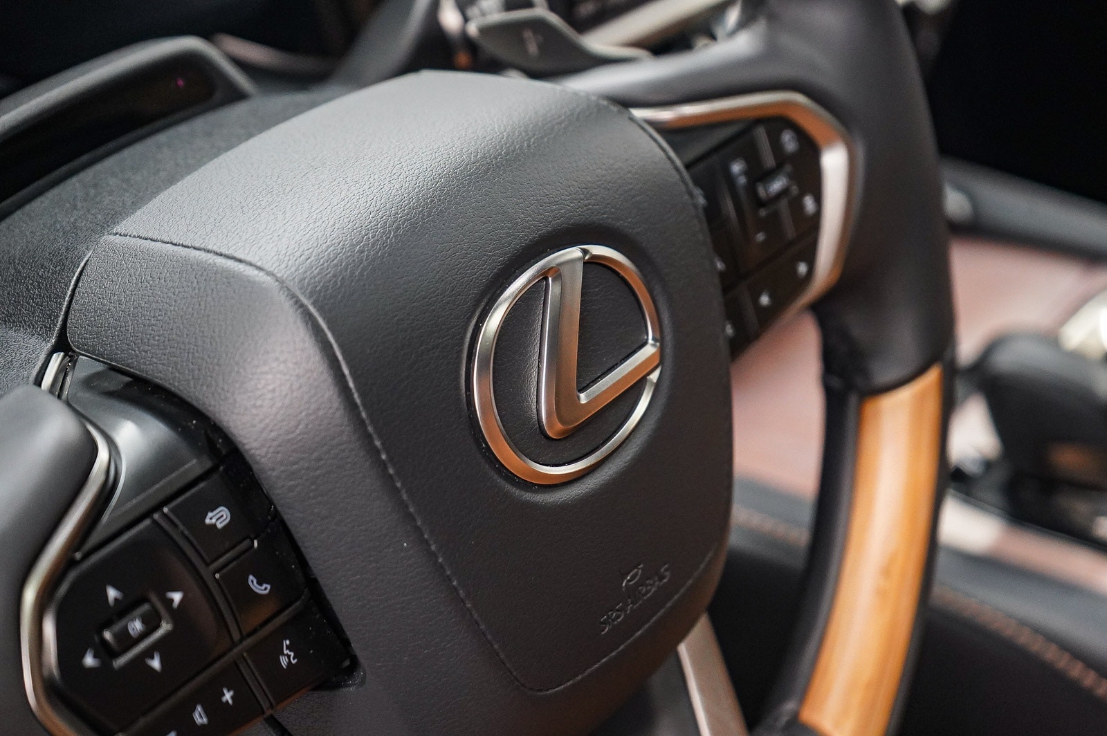 Thumbnail: 2024 Lexus RX - 21