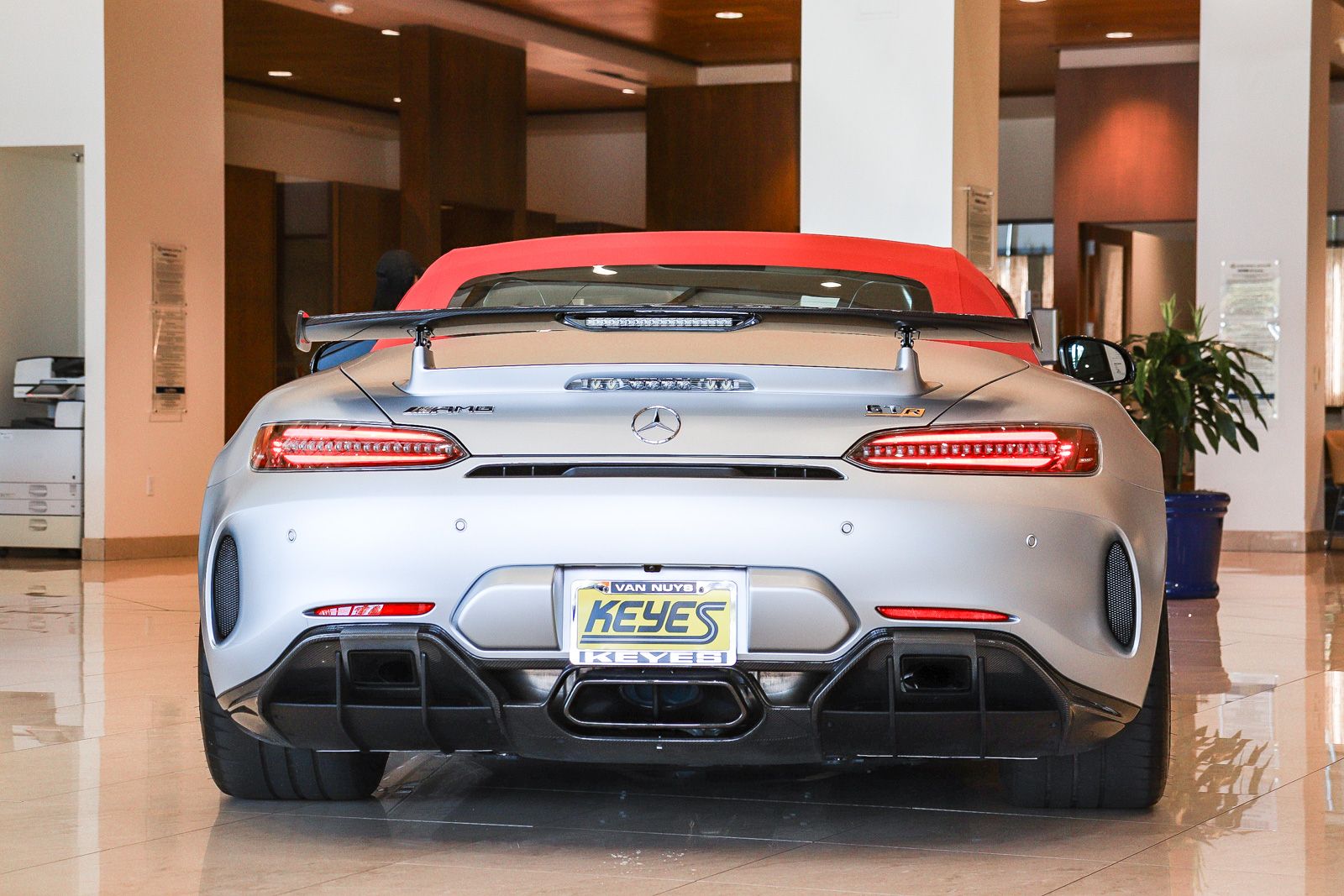 Thumbnail: 2020 Mercedes-Benz AMG GT - 3