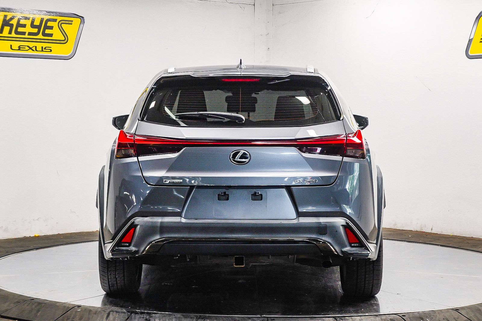 Thumbnail: 2020 Lexus UX - 2
