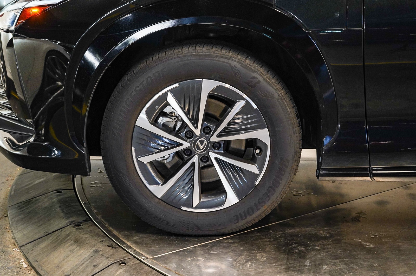 Thumbnail: 2024 Lexus RZ - 9